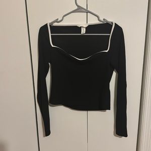 H&M Black Sweater